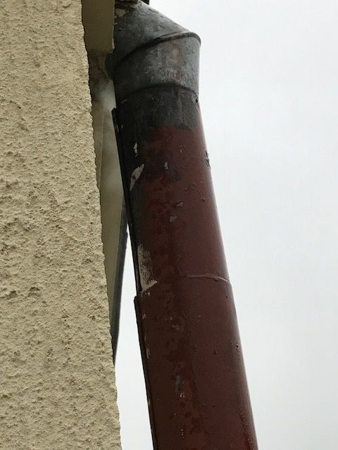 Wykrwanie nieprzyjemnych zapachów nieszczlności kanalizacji