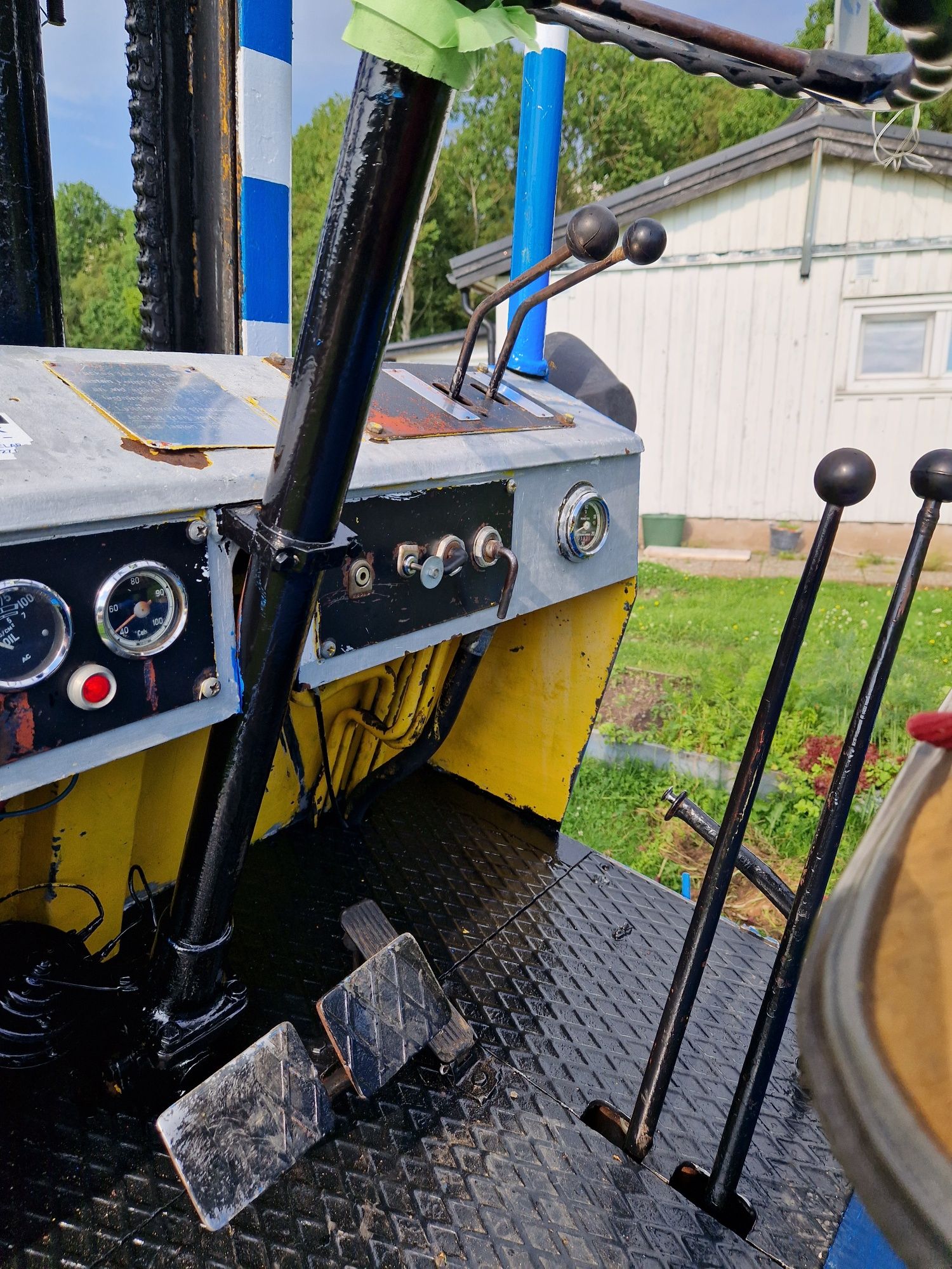 Wózek widłowy widlak BC  Clark 3.5t