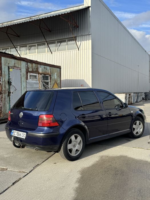 Golf 4 в гарному стані