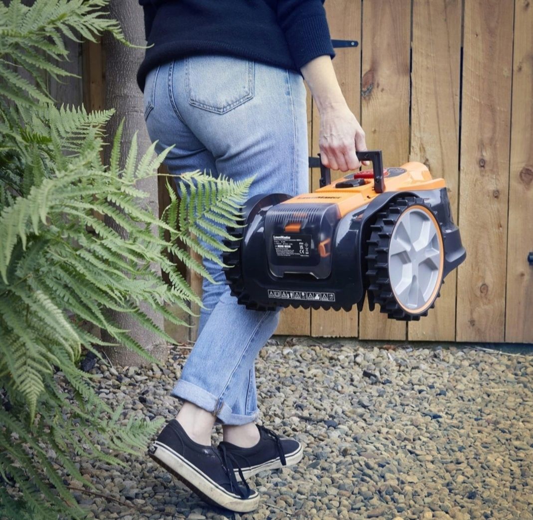 LawnMaster VBRM16 OcuMow™ – Bezprzewodowy Robot Koszący