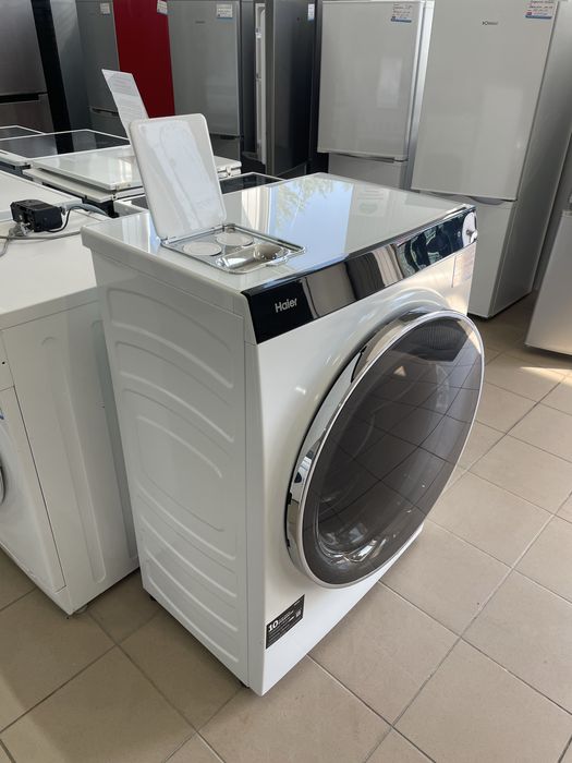 Прально сушильна машина Haier 10/6 кг ВУЗЬКА