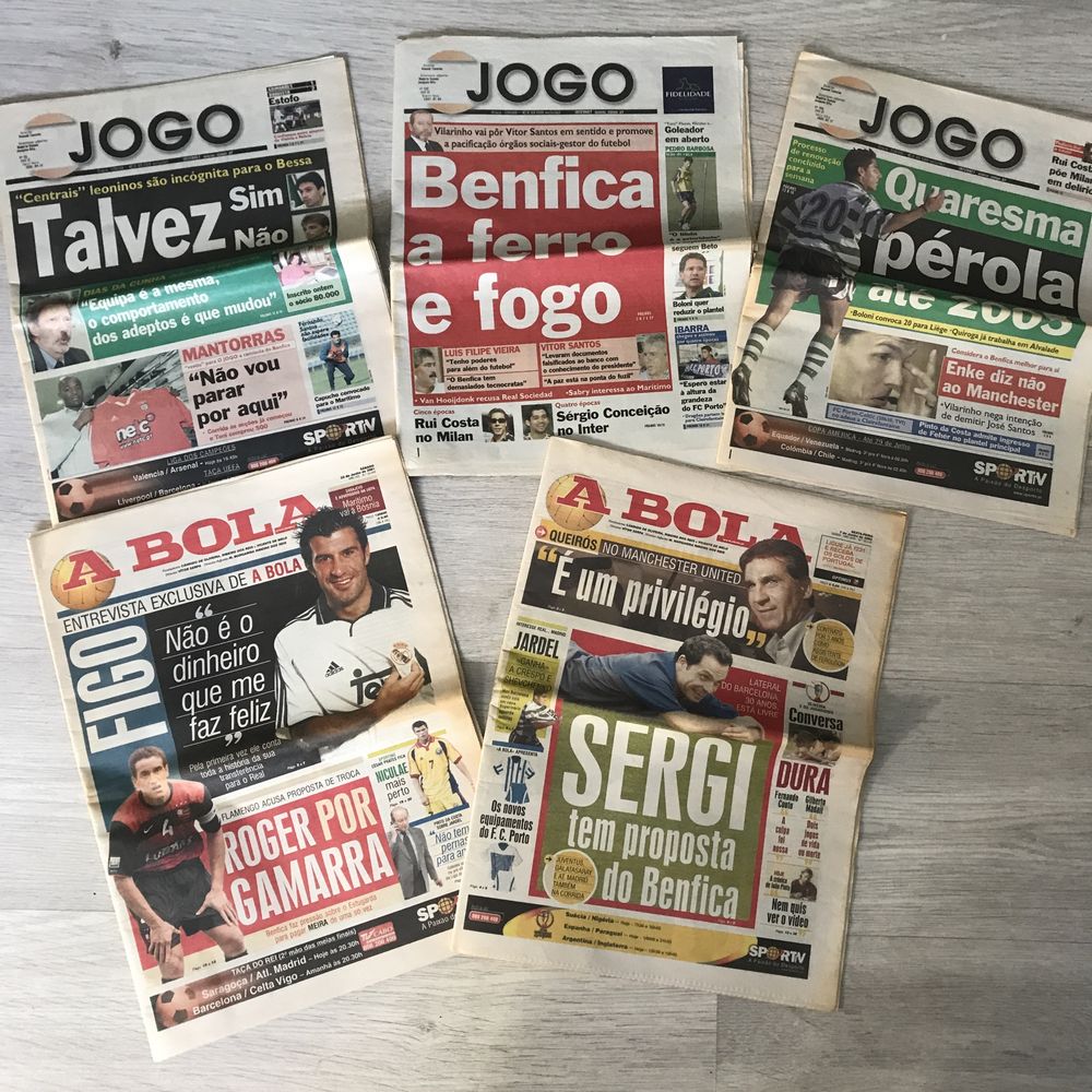 Jornal jornais antigos desportivos A Bola e o Jogo futebol desporto