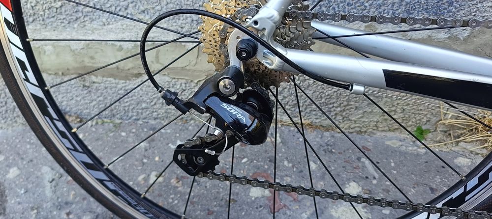 Unibike szosa alu sora M/L 56'