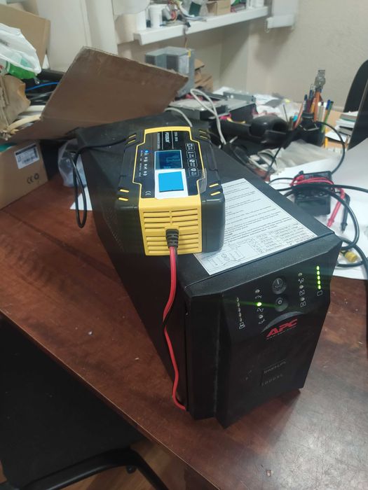 ДЖБ APC SmartUPS SUA1000I  + LiFePo4 768Вт + додадкове зарядне