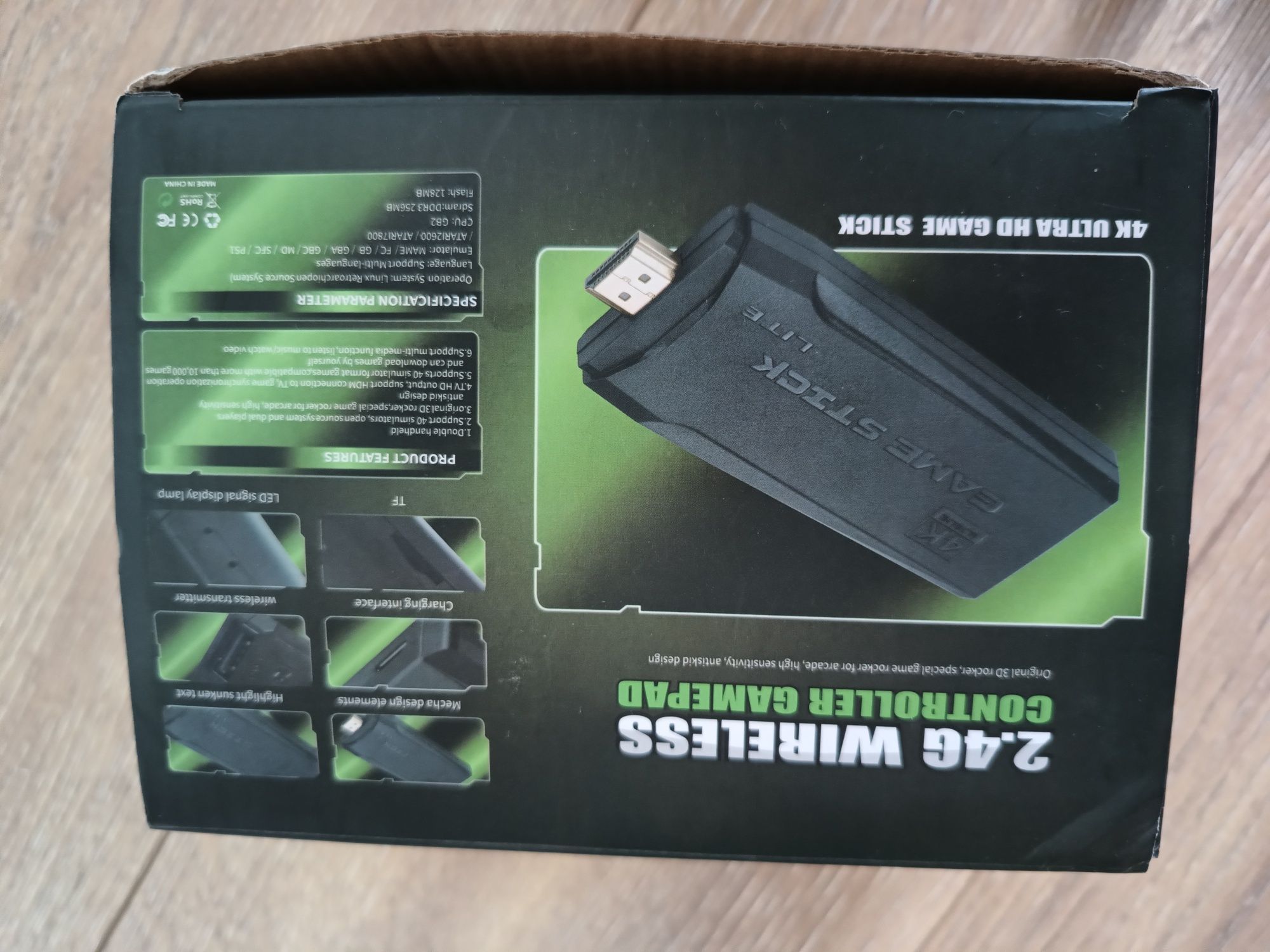 Kontroler gier z padami Gamę Stick 2.4G Wireless