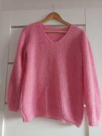 Włochaty sweter rozmiar uniwersalny kolor cukierkowy róż Barbie