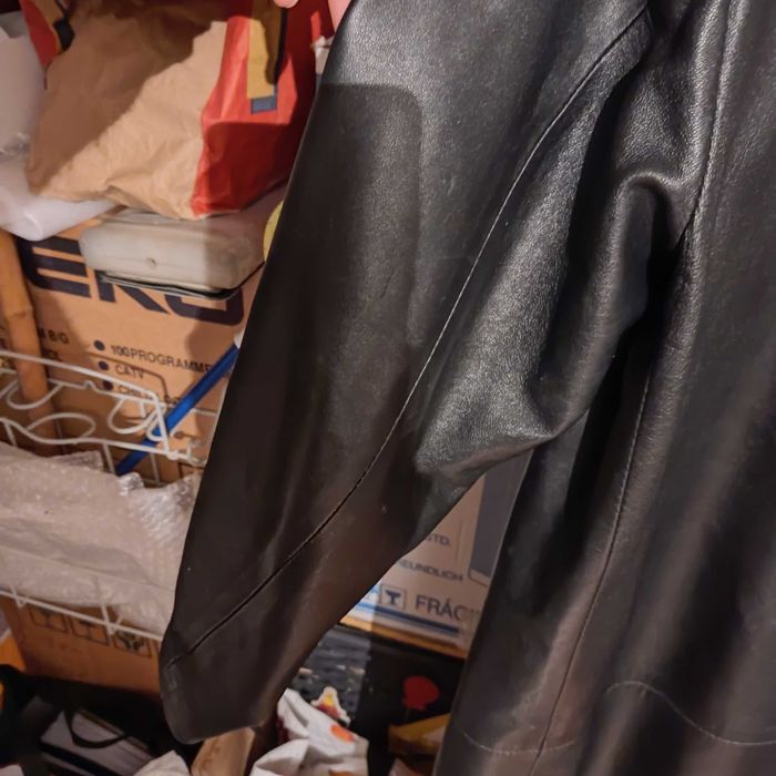 Casaco comprido em pele