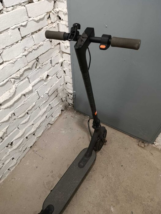 Hulajnoga elektryczna MI