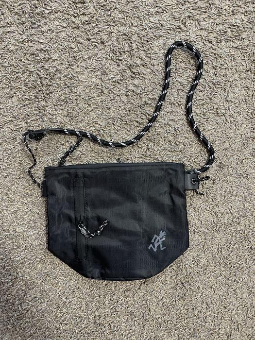 Сумка на плече Gramicci водонепроникна