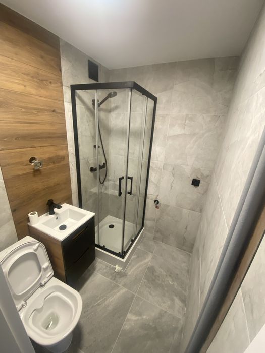 Remonty mieszkań , domów i lokali usługowych , prace wykończeniowe