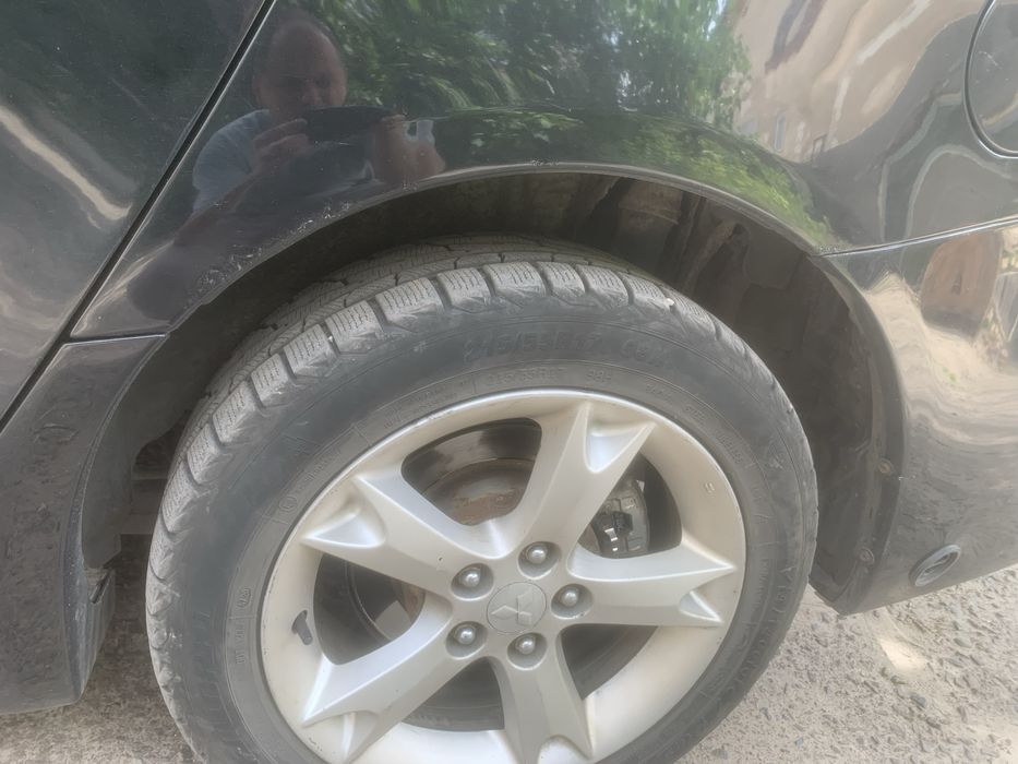 Продам MITSUBISHI grandis