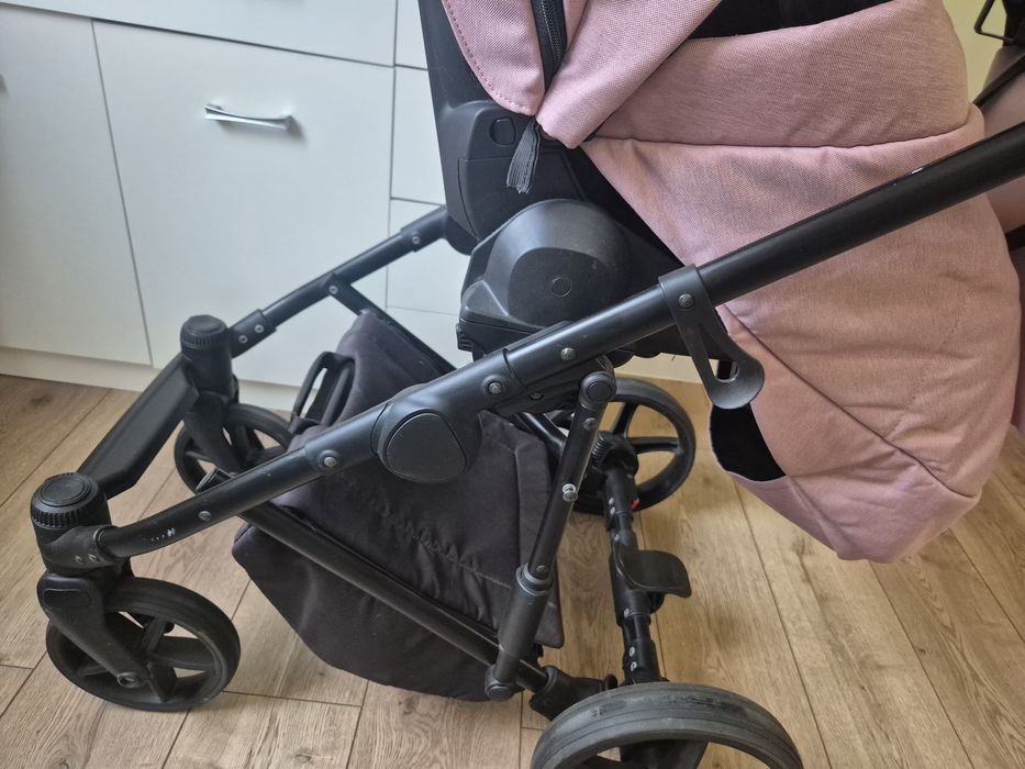 Візочок Adamex Zico 2в1 Рожевий 
Коляска універсальна 2в1