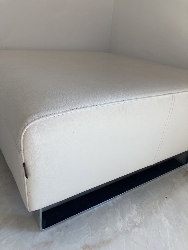 Sofa i puf ze skóry AlmiDecor