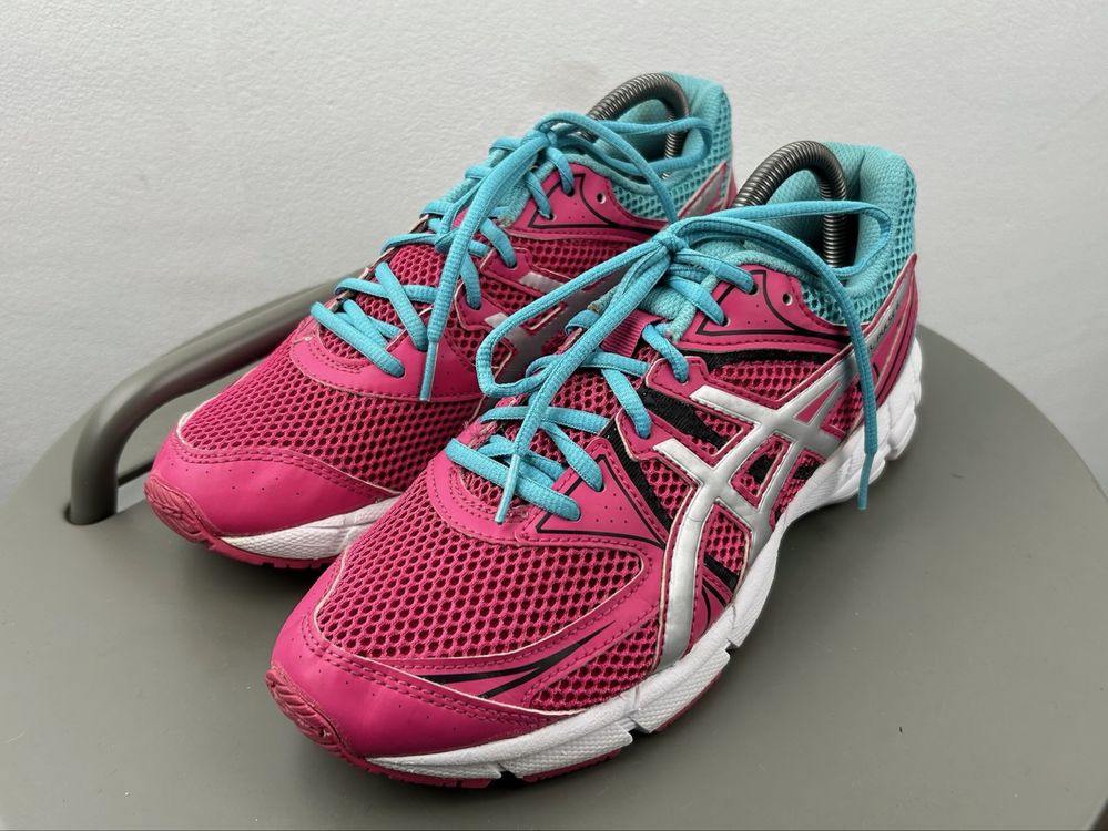Оригінал! Кросівки Asics Gel Pulse 40 розмір 02402
