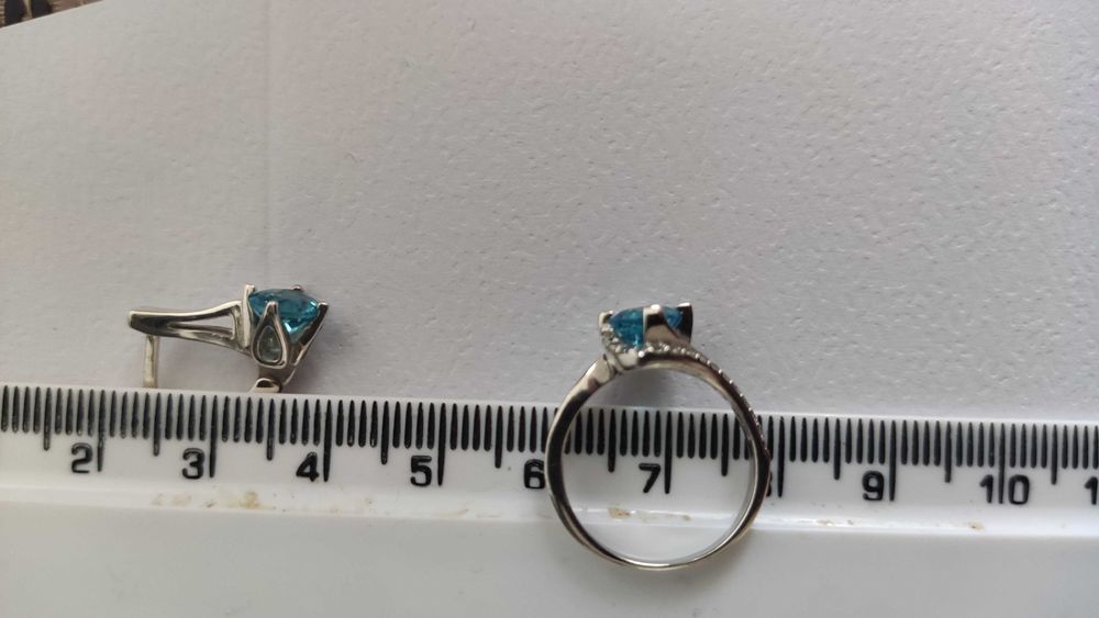 Срібний набір з топазами та цирконієм