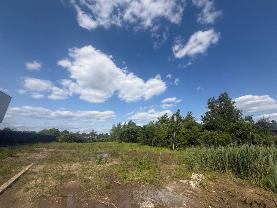 Продаж земельної ділянки  в Скнилеві