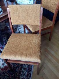 Krzesła stołowe tapicerowane