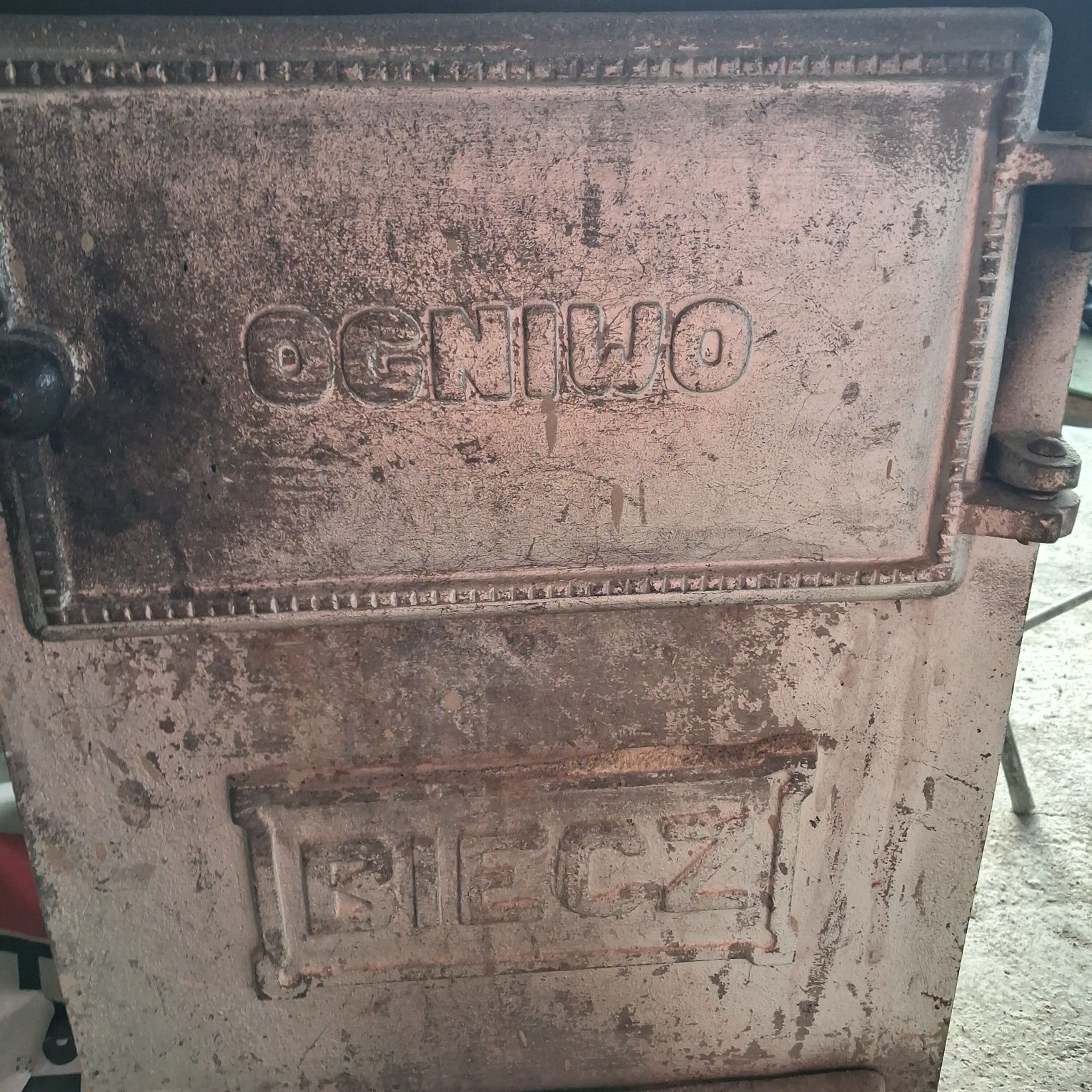 Koza/piec/kominek Biecz Ogniwo