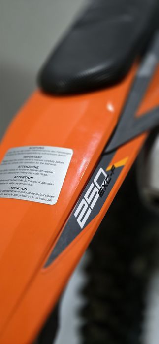 KTM ecx 250  mod 2022