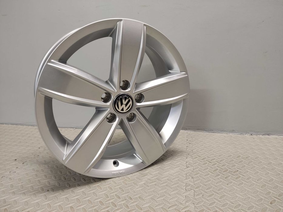 Felgi aluminiowe 17 VW Volkswagen Passat B6 B7 B8 CC T-roc Touran NOWE