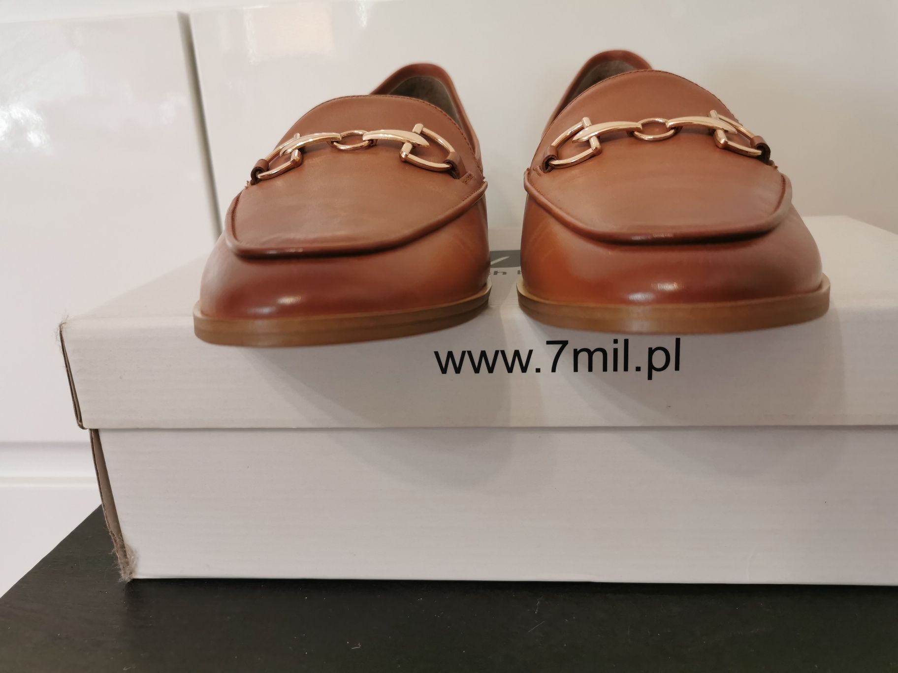 7 mil loafersy mokasyny nowe damskie 39 skóra cielęca jasny brąz
