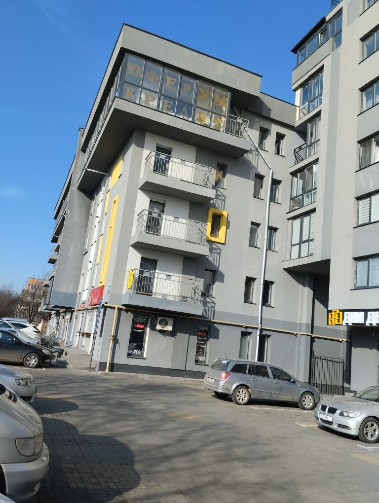 Продаж 1кім квартири по вул Рівненській