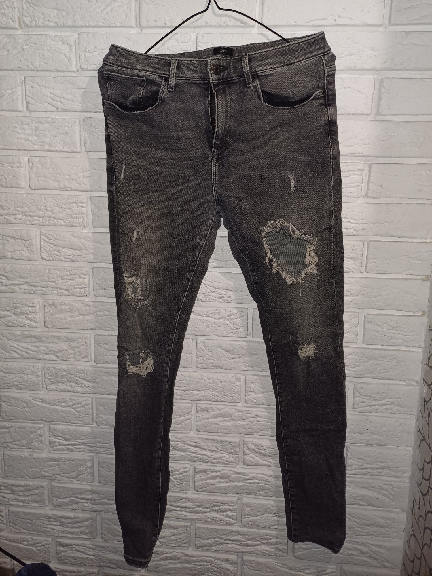 Джинси рвані сірого кольору river island