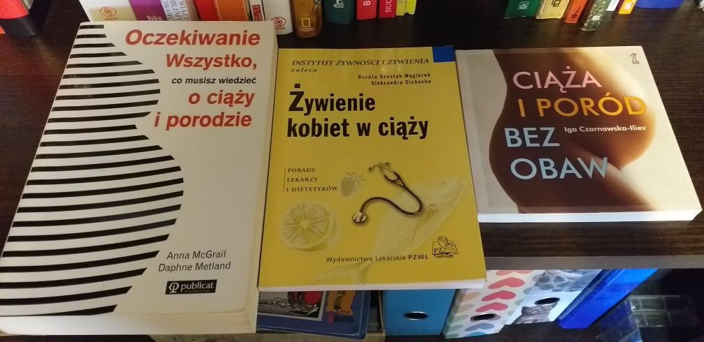 Zestaw książek Oczekiwanie... Żywienie kobiet w ciąży i Ciąża i poród.