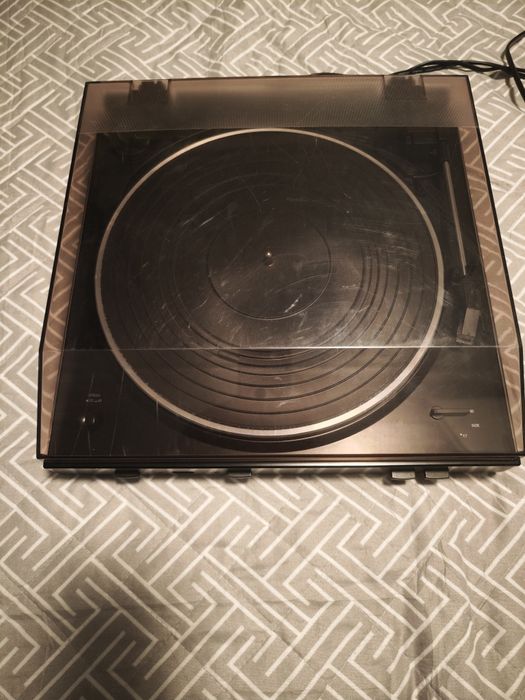 Gira-discos Denon DP200-USB
