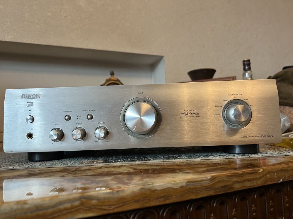 Добротний Стерео підсилювач Denon PMA520-AE