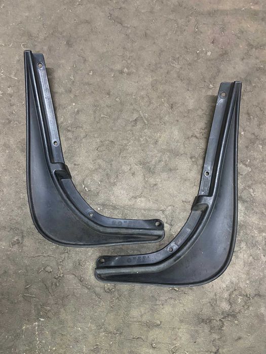 Продам  оригинальни бризговики Шкода октавия А-5 2005-2012г.