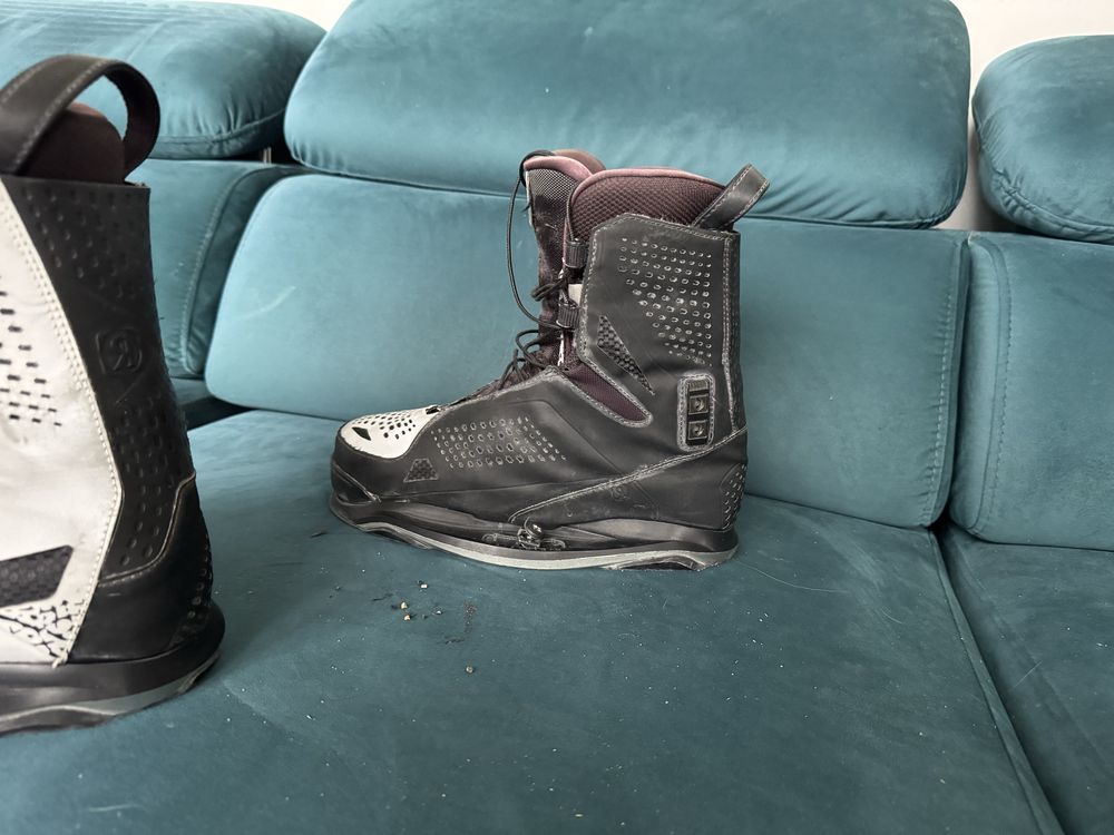 Wiazania buty do wakeboardu Ronix One 42/43