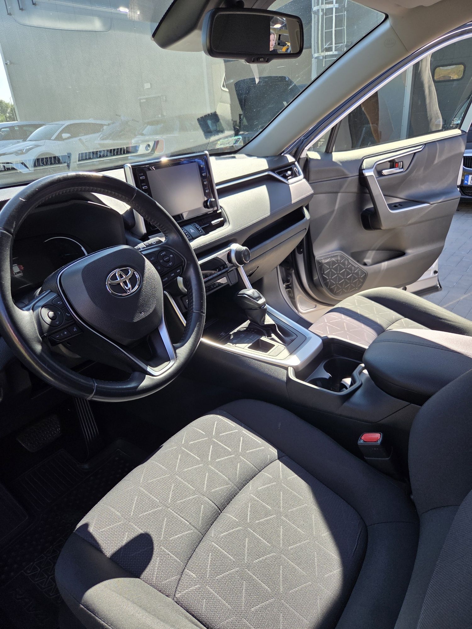Sprzedam Toyota RAV 4 Hybryda