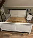 Łóżko sypialniane ikea białe drewniane z materacem 160x200 z transport