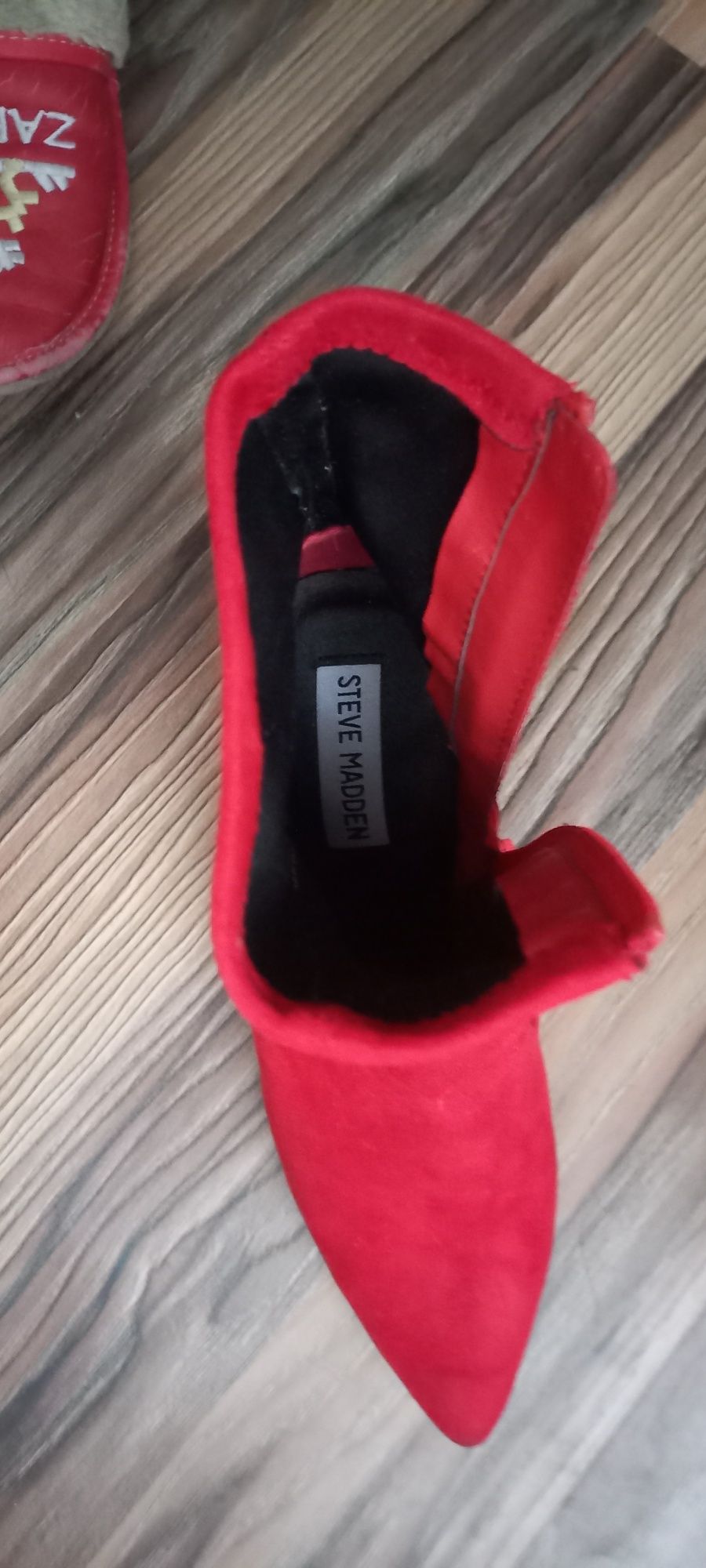 Szpilki zamsz  Steve madden włoskie