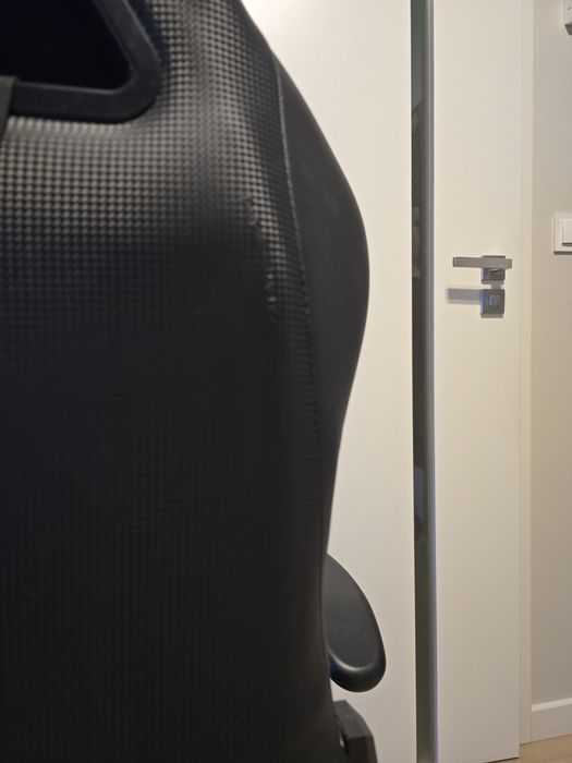 Genesis Nitro 550 - fotel biurowy gamingowy