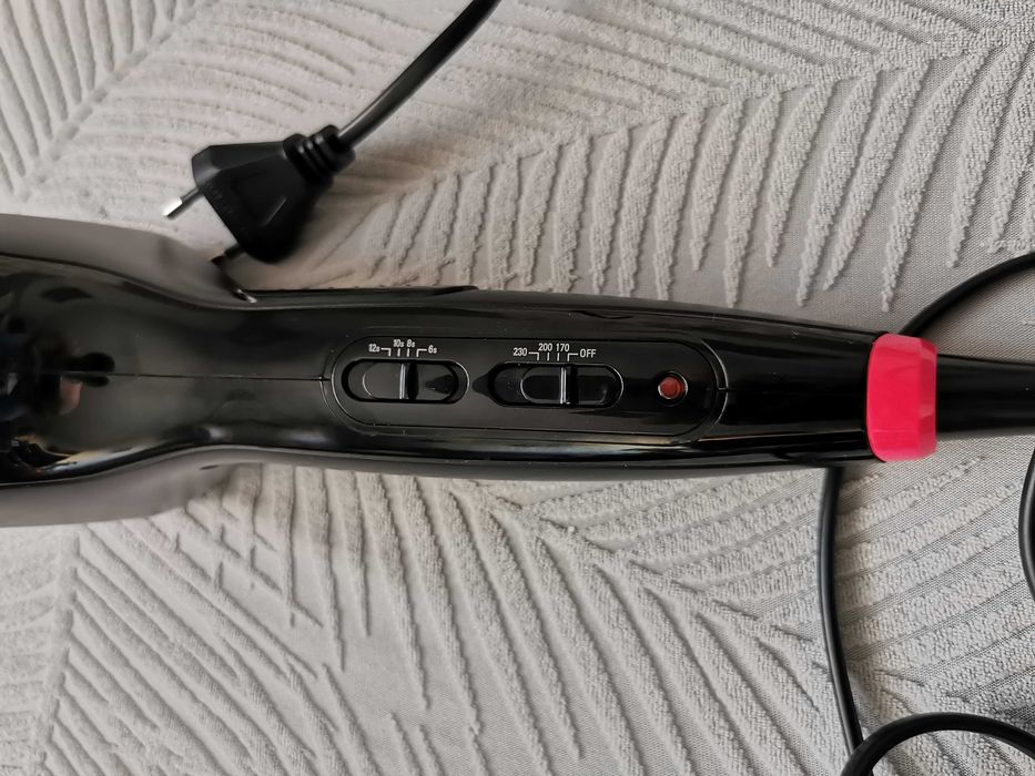 Modelador de Cabelo Rowenta (com uma única utilização)