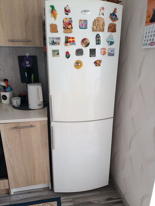 Холодильник Whirlpool б/у