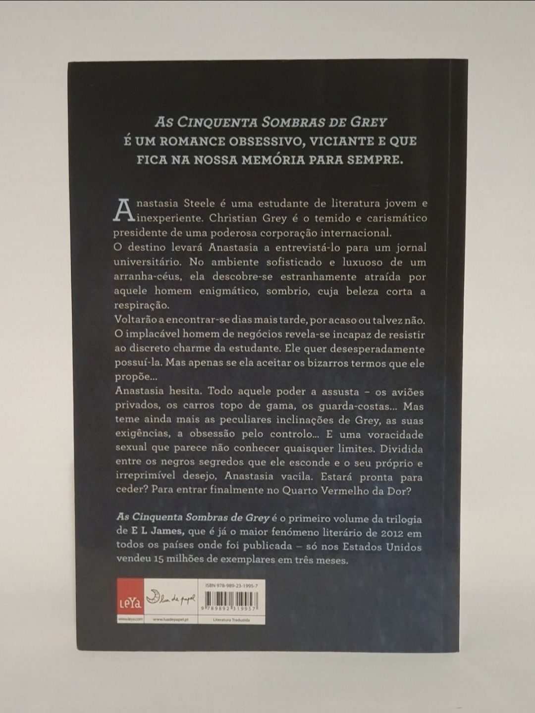 Livro As Cinquenta Sombras de Grey de E.L. James
