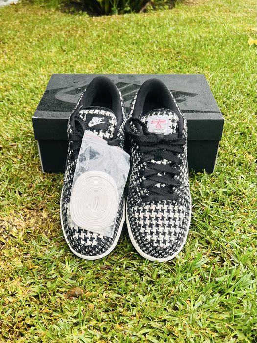 Nike Dunk Low x Harris Tweed