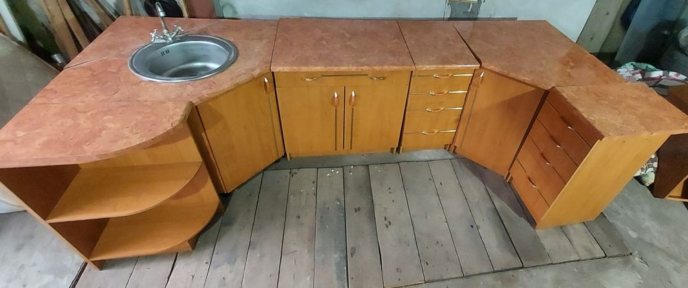 Продам кухню. Доставка