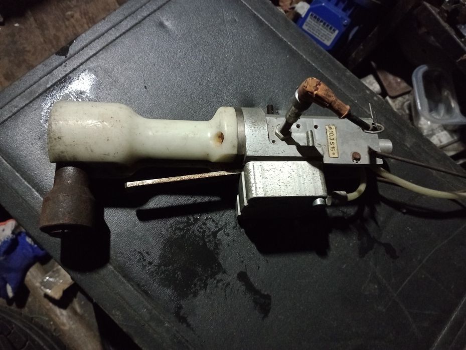 Siłownik pneumatyczny Festo 16x200