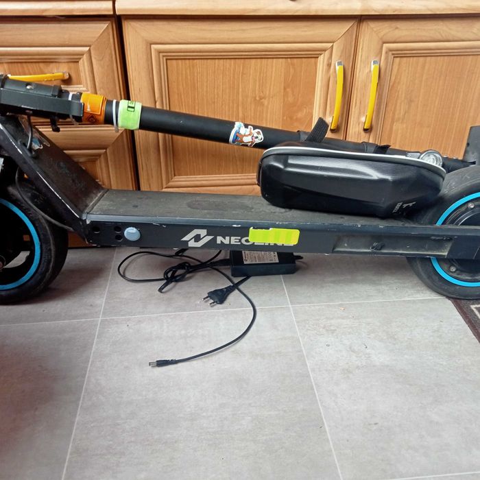 Hulajnoga elektryczna Neoline