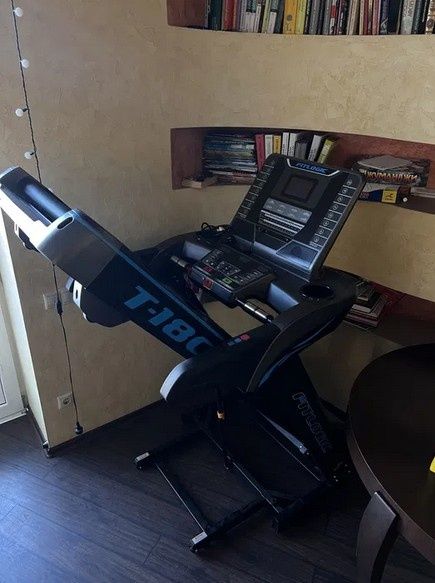 Бігова доріжка Fitlogic T18c