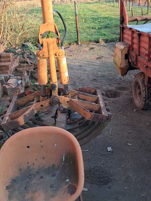 Sprzedam ładowacz ND 4-033