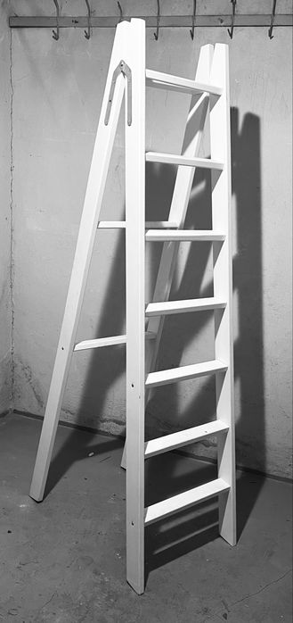 Biala drabina -oryginalna nowa