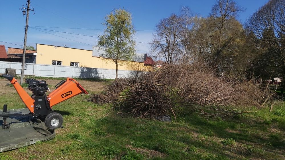 Здається в оренду подрібнювач деревени (щепоріз))