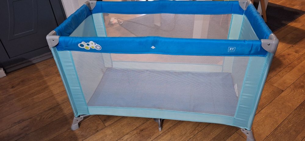 Cama de viagem Zippy