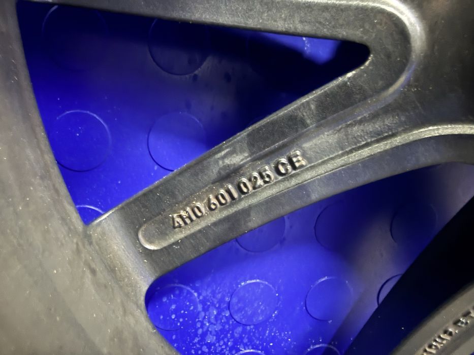 FELGI aluminiowe 19” x 9” AUDI A6 C7 A7 A8 5x112 ET32 oryginał proste