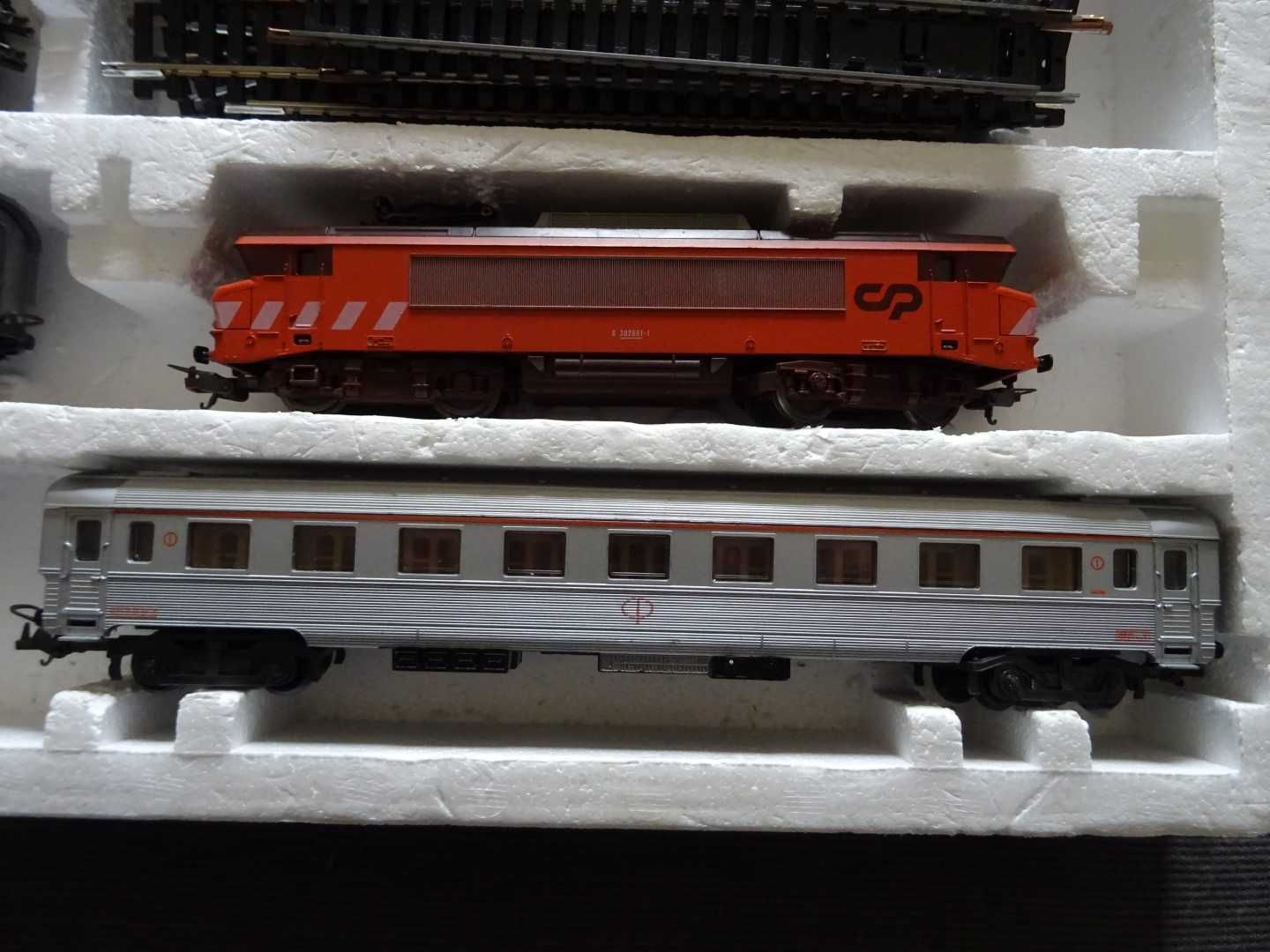 Comboio original Lima HO;Locomotiva original Lima CP2600;trafo502053